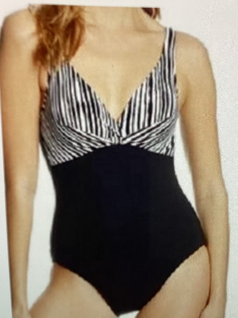 Profile by Gottex  One Piece Swimsuit Size 8 Black White Stripe Slimming Beach